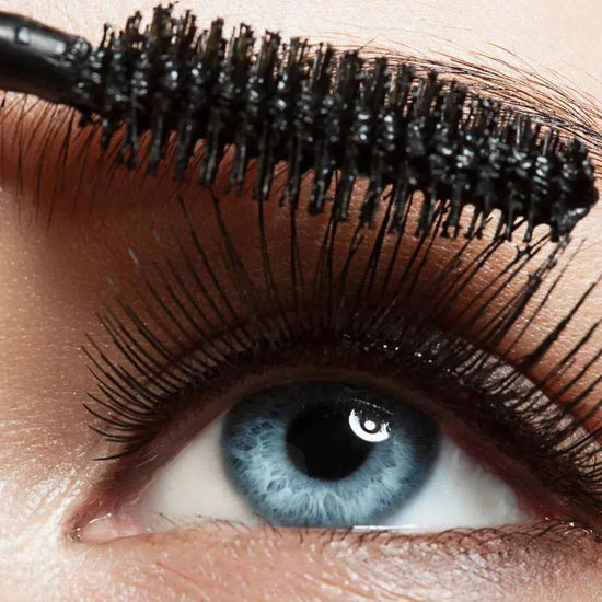 Transform Your Look with 4D Silk Fiber Mascara for Volume & Length
